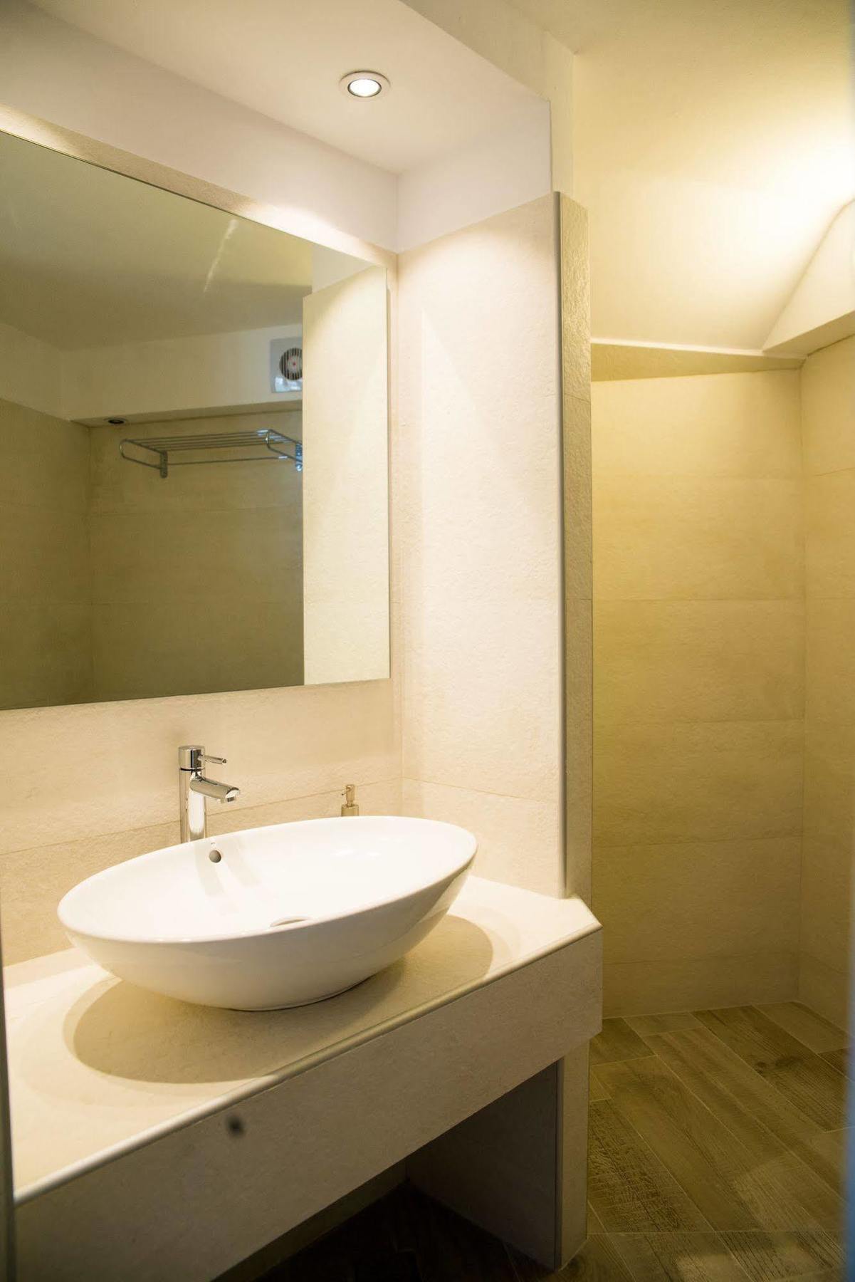 Hotel Dimele &
